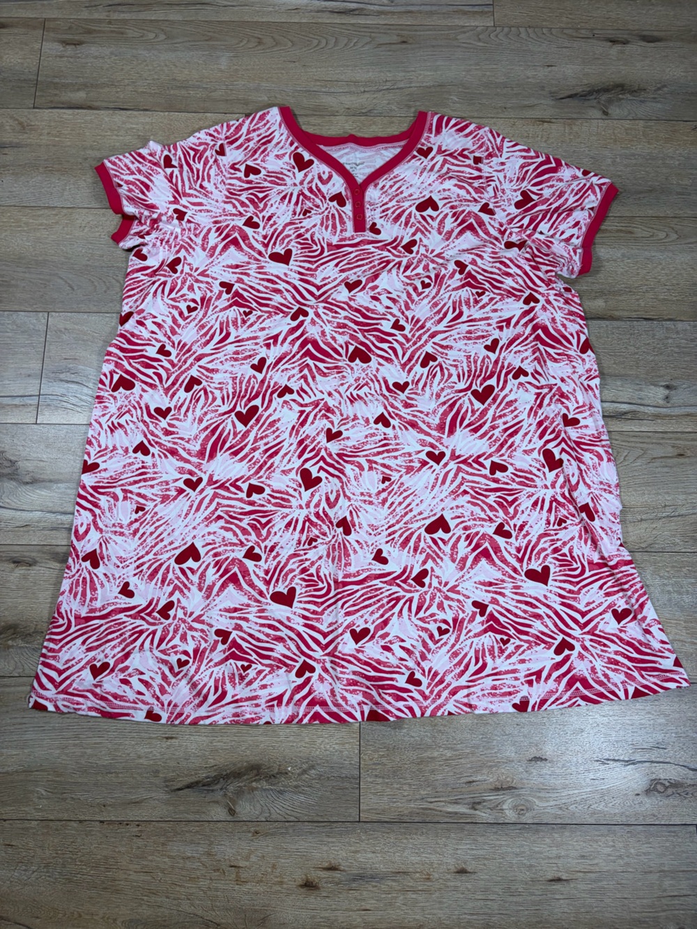 Women's Red & White Heart-Print Sleep Shirt